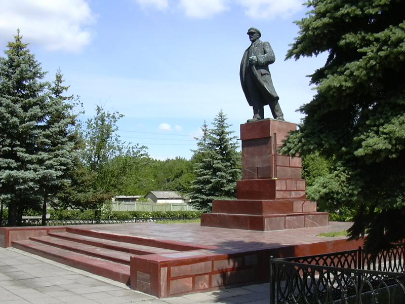 Первый Ленин фото В.Таловера 2003 г.